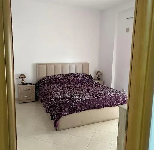 Valona Sunny Apartment - Lungomare Vlore