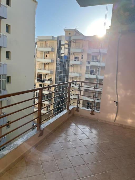 Valona Sunny - Lungomare Apartament *